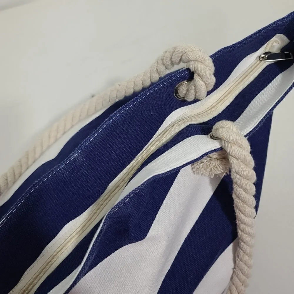 Risca Win blue & white striped Beach tote bag